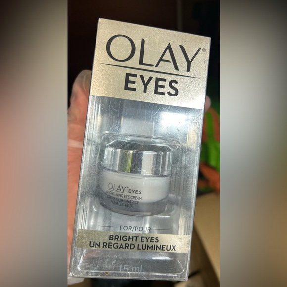 OLAY eye cream - Picture 3 of 4